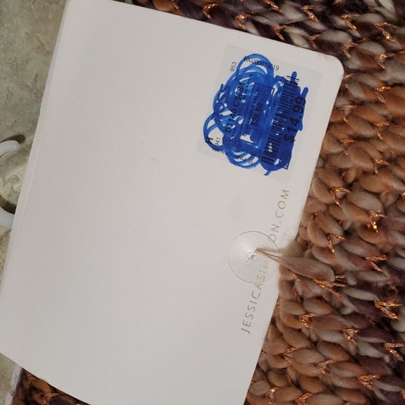 Jessica Simpson Oblong Scarf & Beanie Knitted Gift Set - Picture 7 of 7